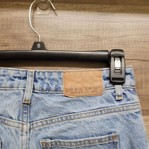 Zara Basic Denim Distressed Straight Tapered Mom High Rise Jeans Womens 2 Blue - Picture 8 of 11